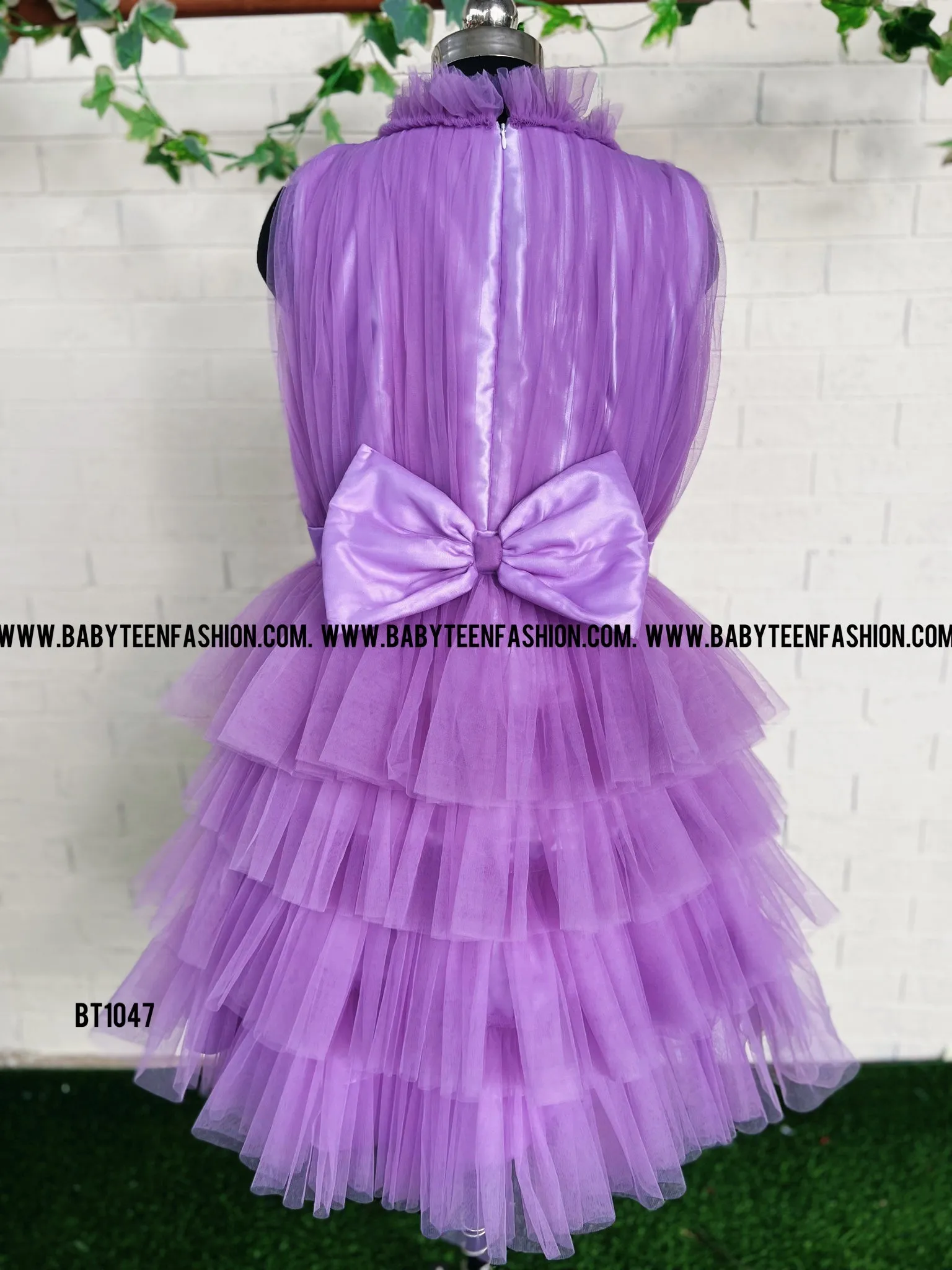 BT1047 Lavender Layers: Playful Mother-Child Ensemble