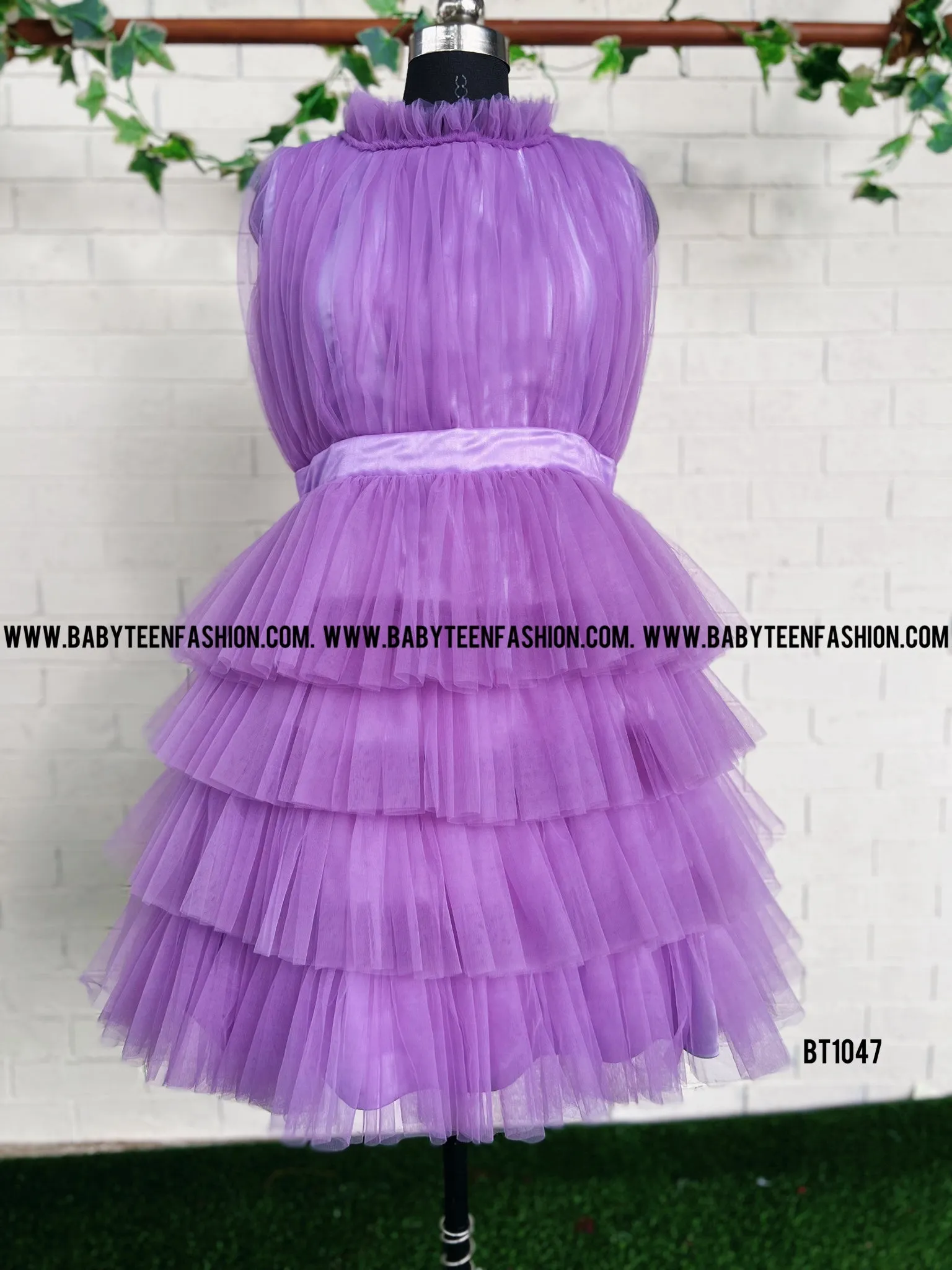 BT1047 Lavender Layers: Playful Mother-Child Ensemble