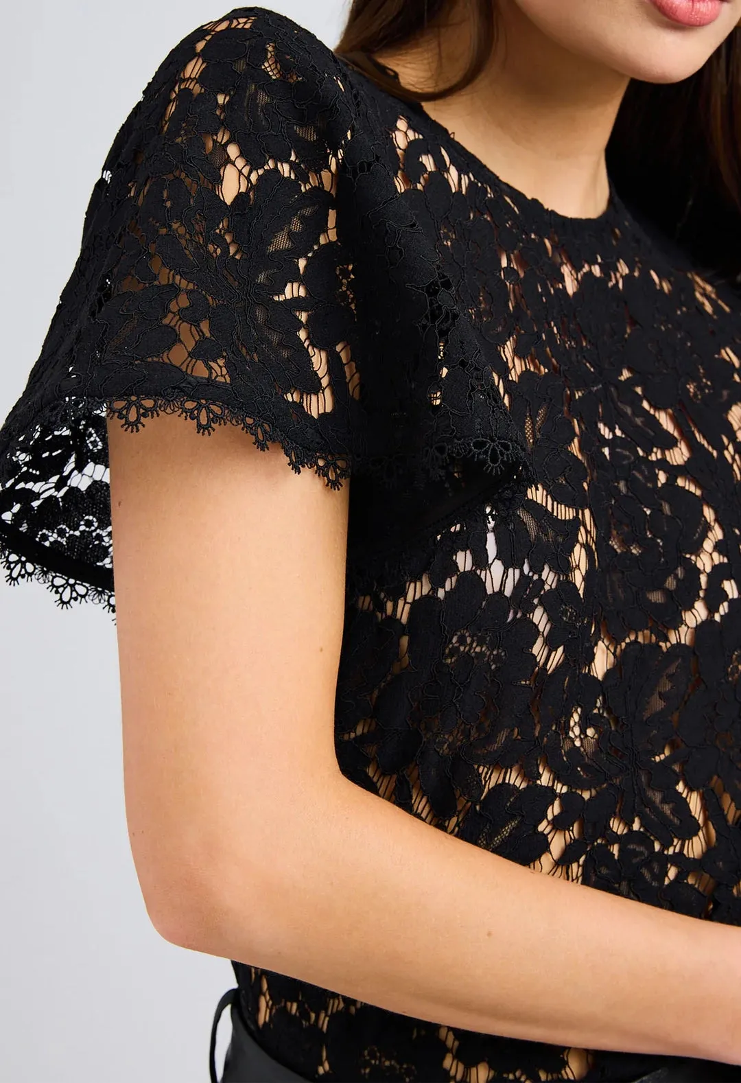 Cyndi Lace Top
