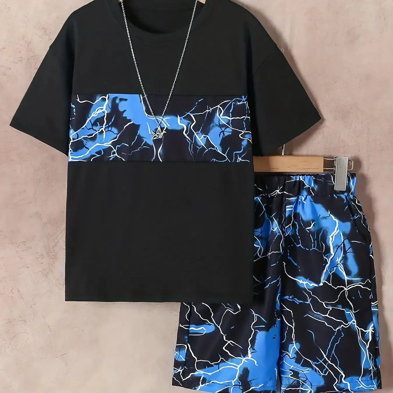 Summer Boys Camouflage Round Neck T-shirt & Shorts