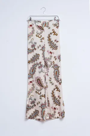 Wide leg pants in paisley floral