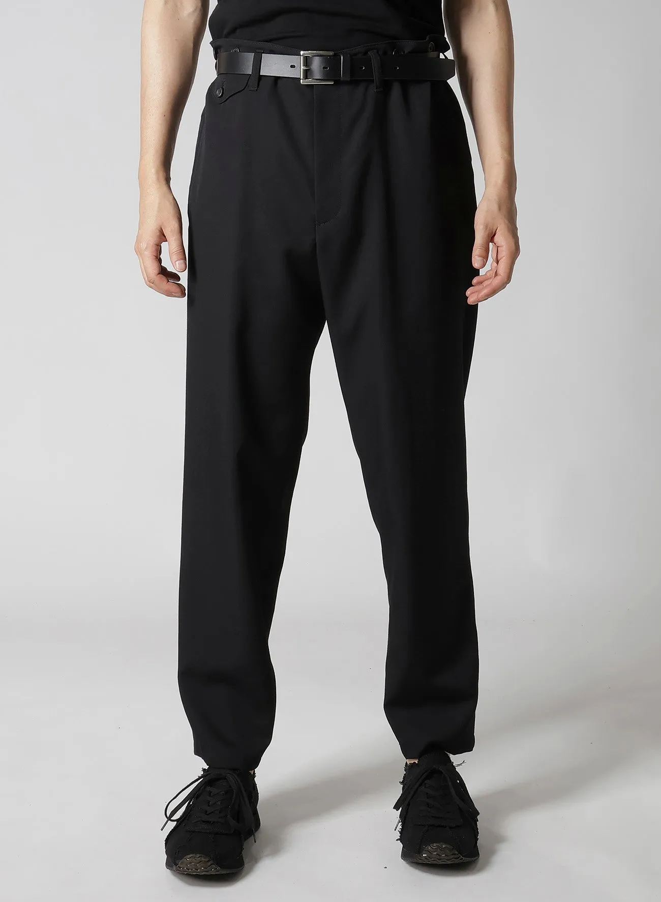 WOOL GABARDINE SUSPENDER SLIM PANTS